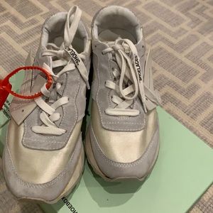 Worn twice! Sold out then and now! Yes GENUINE